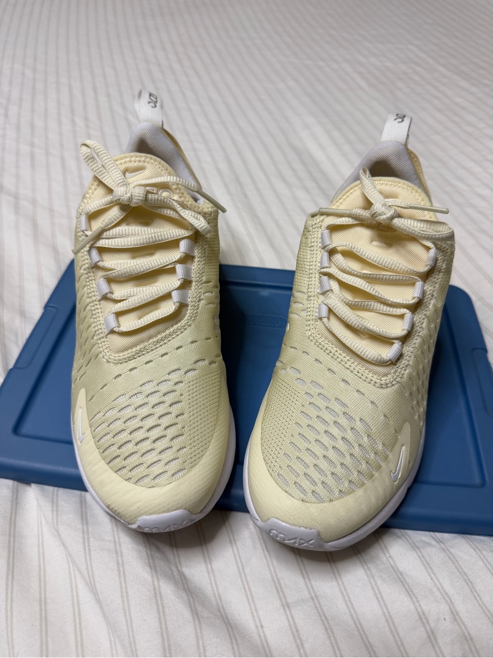 Women’s Breathable Knit Sneakers - Pale Yellow